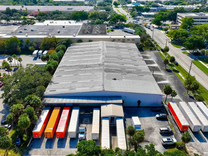 Deerfield Beach Office and Warehouse Space for Lease, 1286 Sq. Ft. Office, 47,604 Sq. Ft. Warehouse