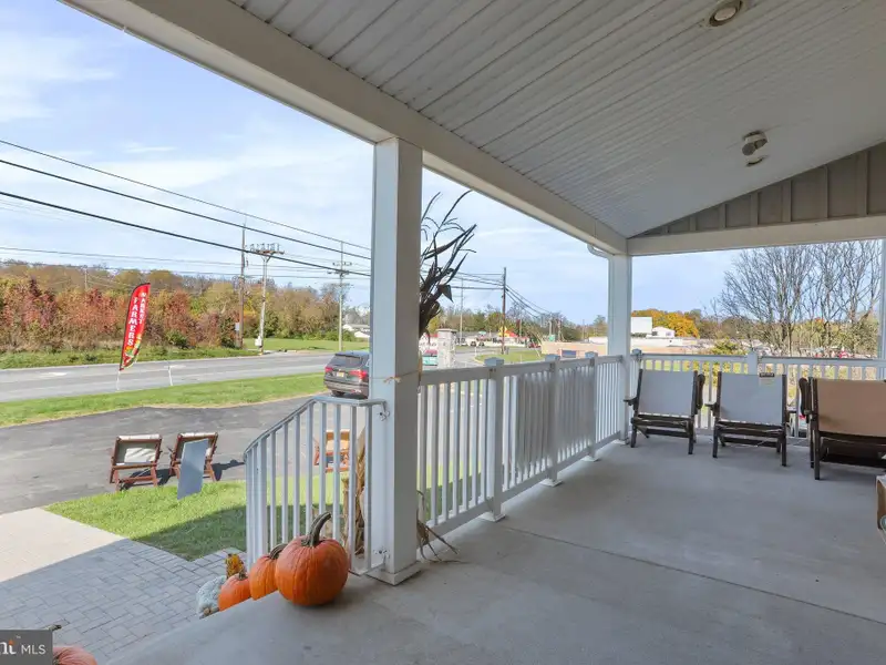 Unique Barn and Farmhouse with Commercial Potential Near Hagerstown, Md