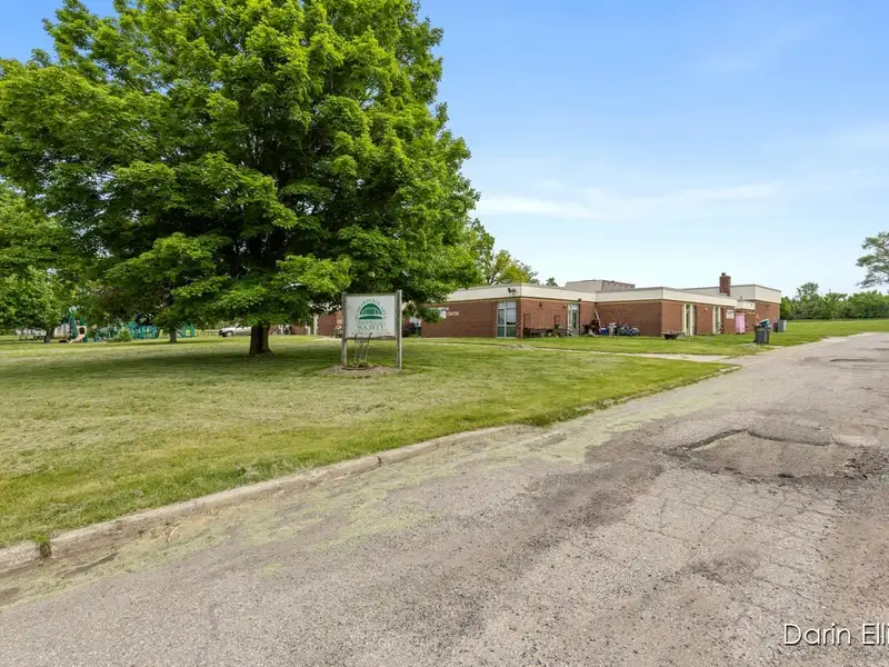 Versatile 15,000+ Sq Ft Mixed-use Building with Apartments and Office Spaces