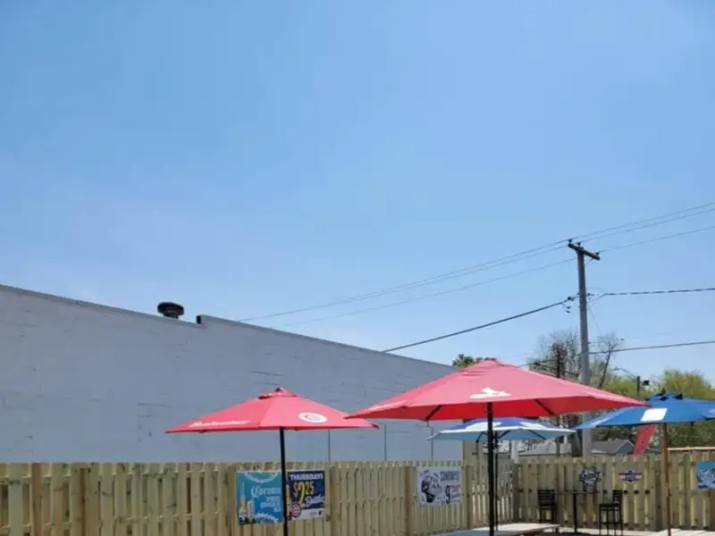 Established Bar and Grill with Outdoor Stage in Prime Location Near Factories