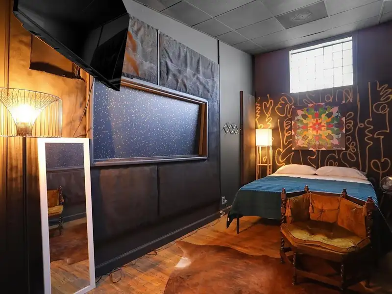 Renovated Memphis Recording Studio with Artist Apartments and Short-term Rental Potential