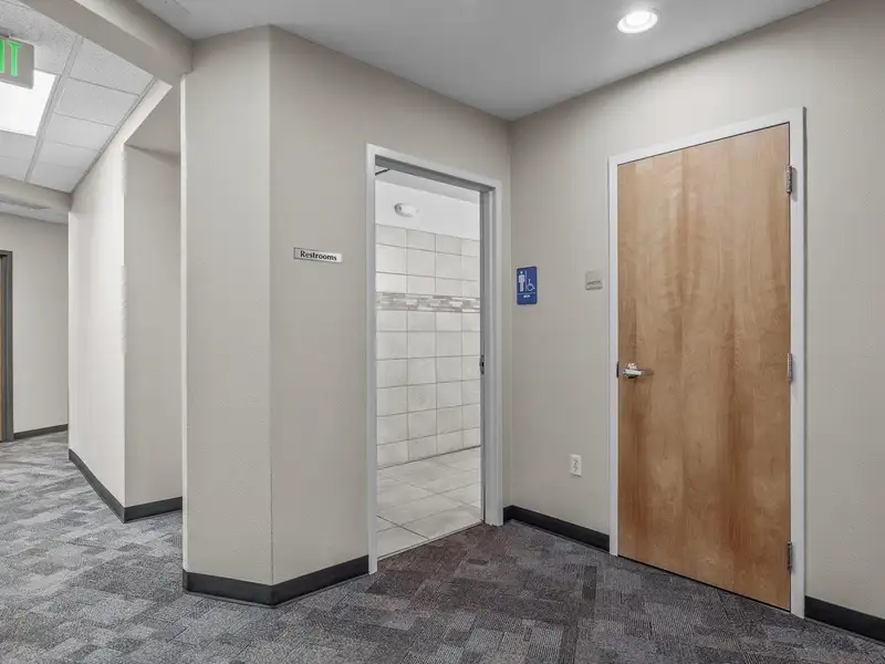 Free-standing 12,360 Sq. Ft. Commercial Building in High-traffic Location
