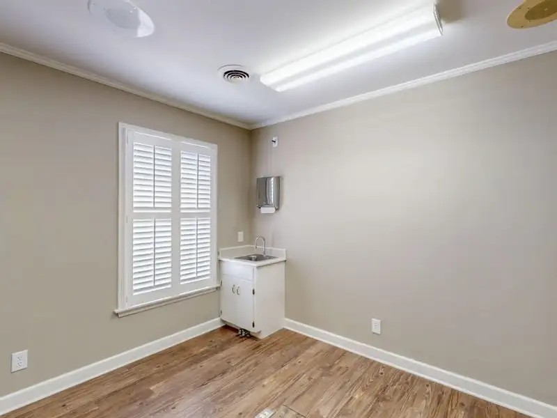 Medical Facility for Sale Near Hospital - 4,510 Sq Ft with Multiple Treatment Rooms