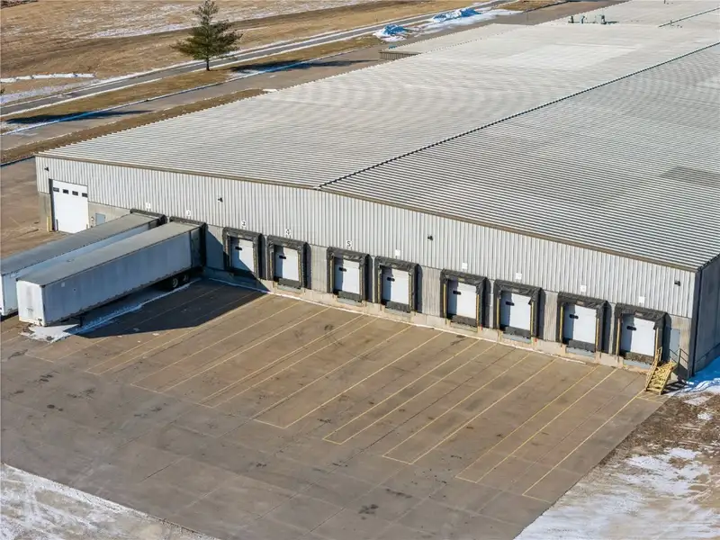 54,000 Sf Heated Warehouse and Office Space in Marion, Ia with Wash Bay and Loading Options