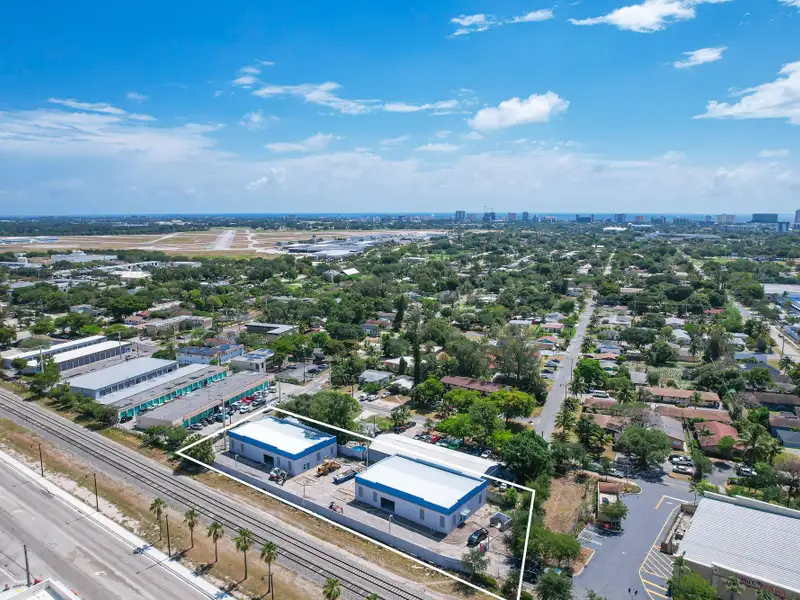 10,000 Sq Ft Warehouse Space for Lease in Pompano Beach, B-4 Commercial Zoning