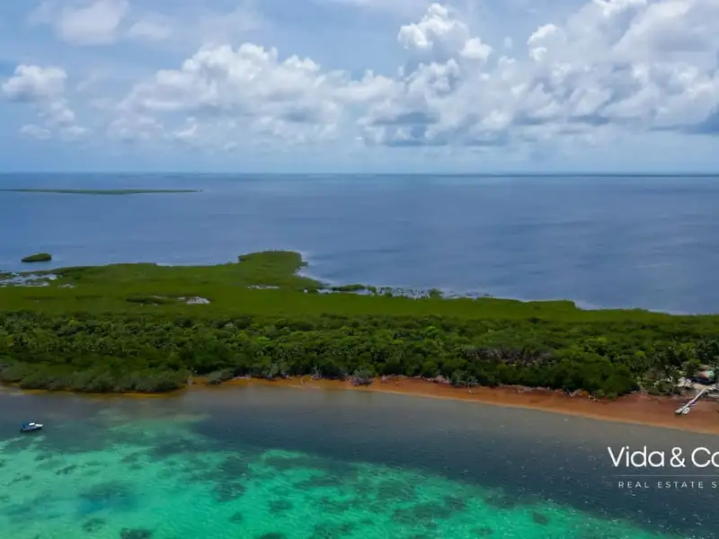 6.69 Acres Dual Waterfront Parcel on Turneffe Atoll, Belize Island