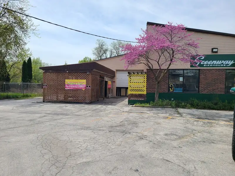 11,500 Sq Ft Manufactured Flex Building with Multiple Units in Tift District