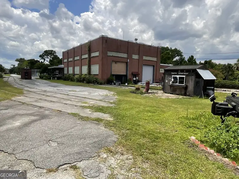 Historic 1940 Theatre Building in St. Marys with 8,892 Sq. Ft. and Parking