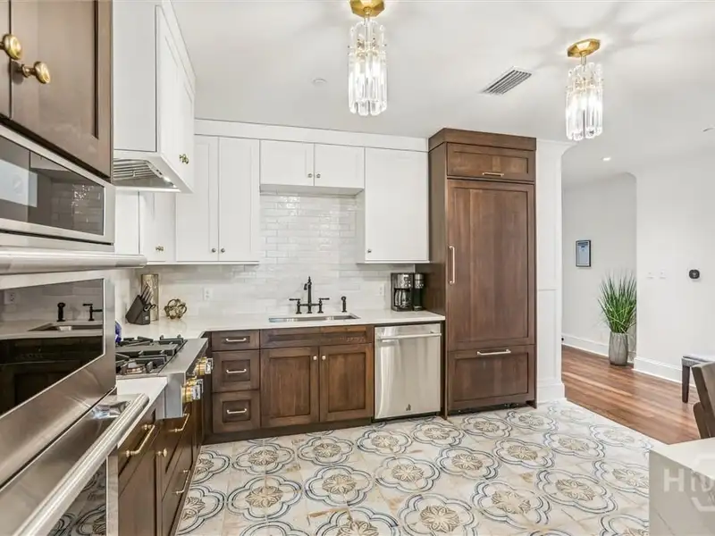 Turnkey Commercial Zoning Condos with Stvr Permits in Prime Savannah Landmark District