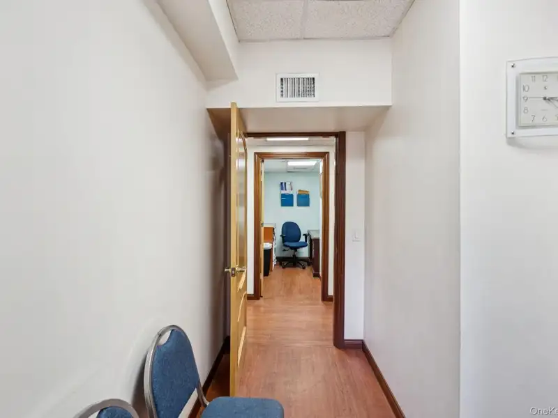 First Floor Office Unit in Forest Hills Co-op with Five Private Offices