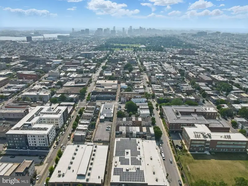 Established Auto Business and Commercial Property in Highlandtown with Turnkey Setup
