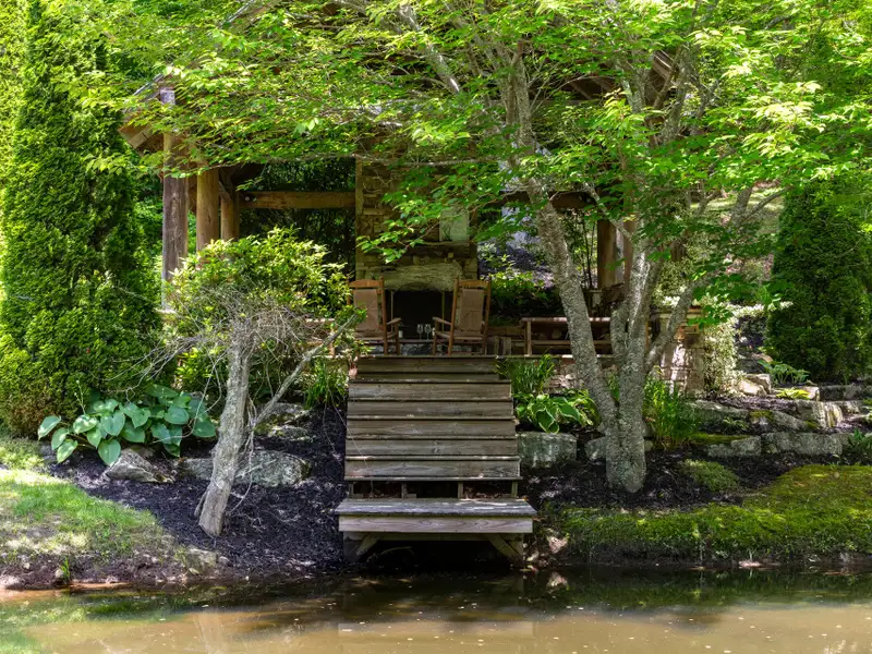 Serene 5.81-acre Retreat with Pavilion, Barn, Home, and Bold Creek Access