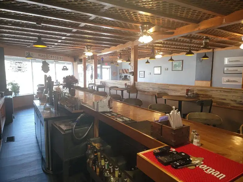 Investment Opportunity: Restaurant with Apartment and Additional Parking Near I-74