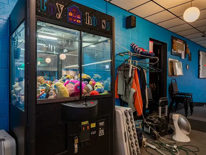 Turn-key Bowling Alley and Real Estate in Winneconne with 16 Lanes and 14,000 Sq Ft