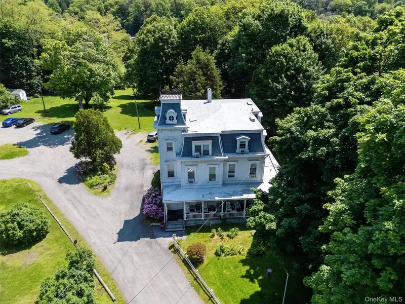 4.6-acre Lakefront Development Site on Route 6 in Mohegan Lake, Westchester County