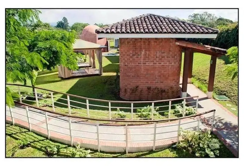 Asclepios Hotel: Profitable 12-bedroom Investment in Tambor, Alajuela with Sustainable Features
