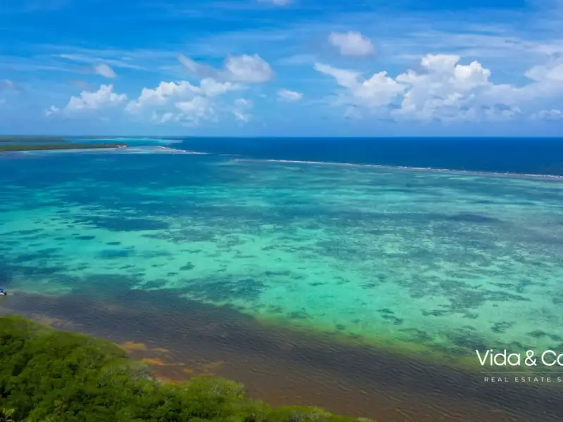 6.69 Acres Dual Waterfront Parcel on Turneffe Atoll, Belize Island