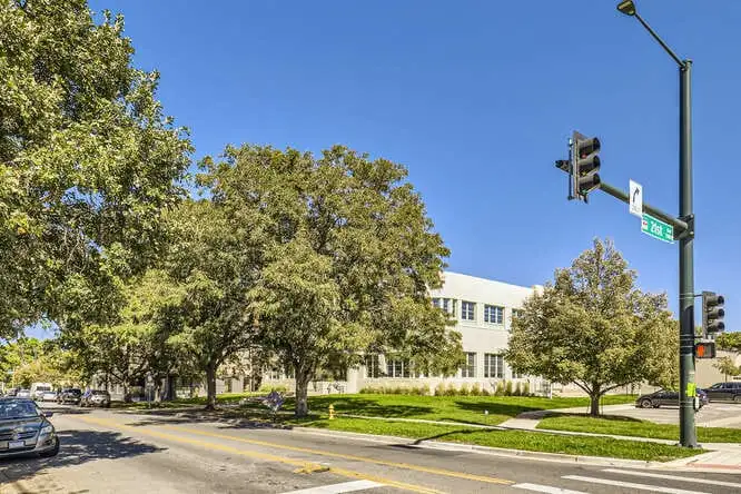 Landmark Office Building in City Park West, Denver - Recently Renovated with Modern Amenities