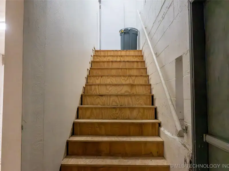Versatile 5200+ Sf Commercial Property with Walk-out Basement in Prime Location