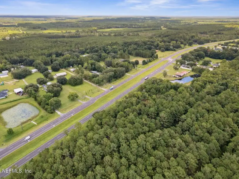 5.04-acre Mixed-use Parcel with Home and Shop in Nassau County