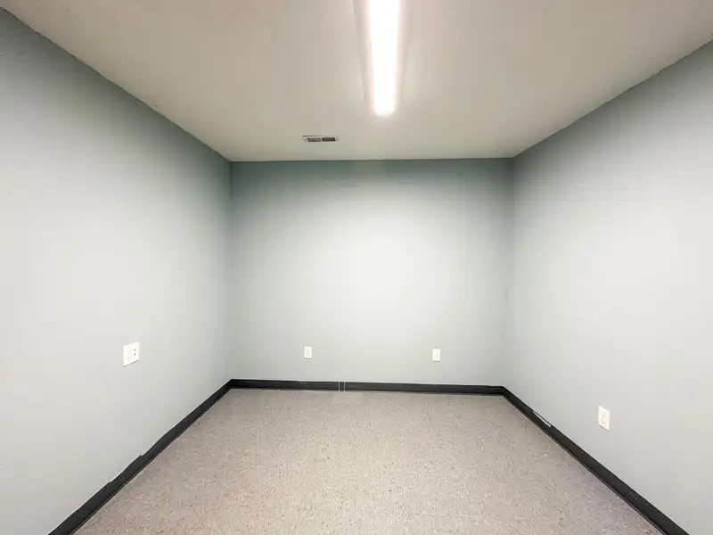 Versatile Commercial Property on Highway 25 N, Corbin with Showroom and Office Spaces
