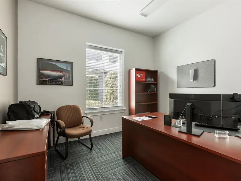 Commercial Investment Property in Gainesville, Fl with Long-term Tenant and Expansion Lot