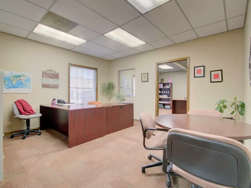 Move-in Ready 5,000 Sq Ft Commercial Space in Prime Edgewood Location