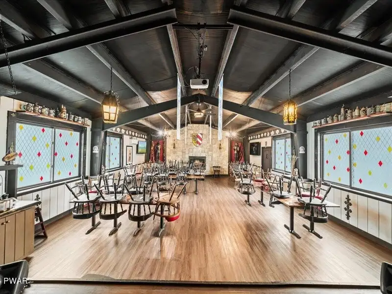 Turn-key Restaurant with Liquor License on 26 Acres in Lake Ariel, Pa