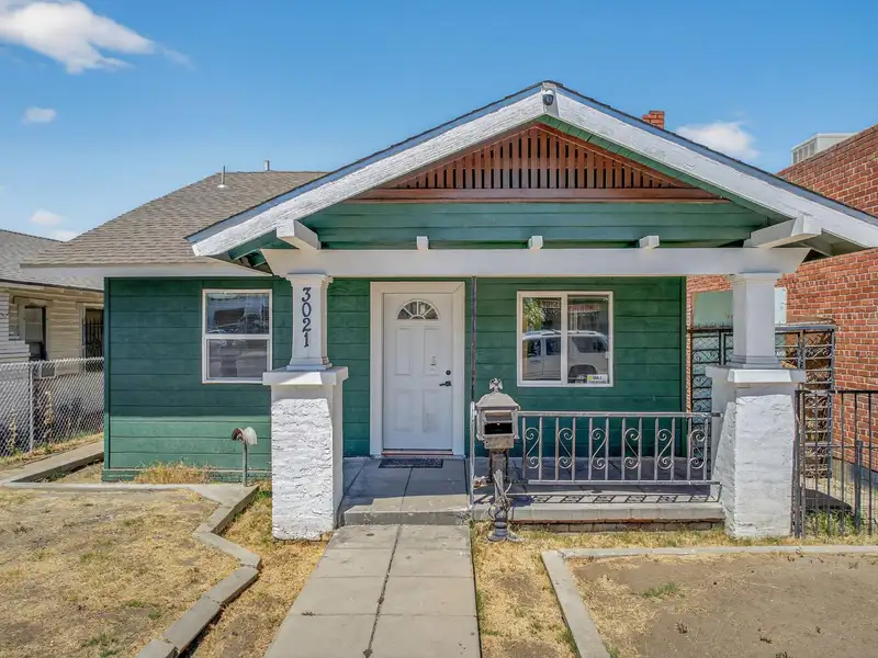 Remodeled Duplex in Fresno with Nmx Zoning for Residential and Commercial Use