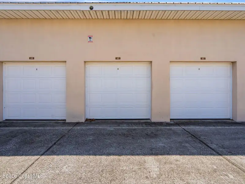 Turnkey 17-unit Storage Facility in Prime Melbourne Location
