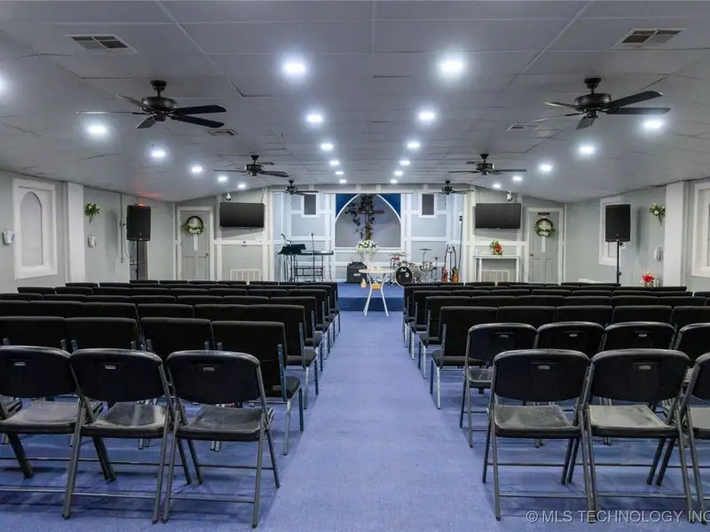 Versatile 5200+ Sf Commercial Property with Walk-out Basement in Prime Location