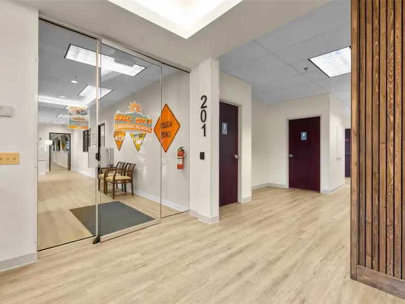 Move-in Ready Office Suite for Lease in Kalispell, 2,548 Sf with Versatile Spaces