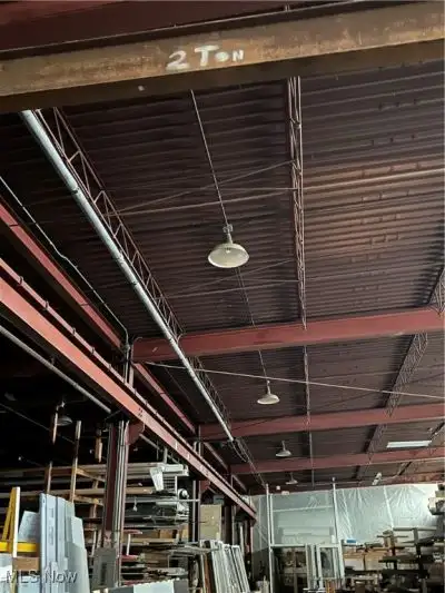 Versatile 11,600 Sf Warehouse with Office Space in Canton, Oh
