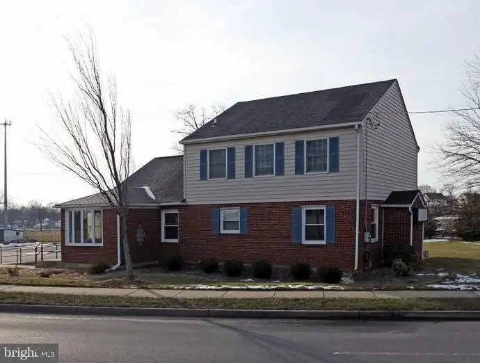 Five Suites for Rent in Healthcare Facility with Utilities Included