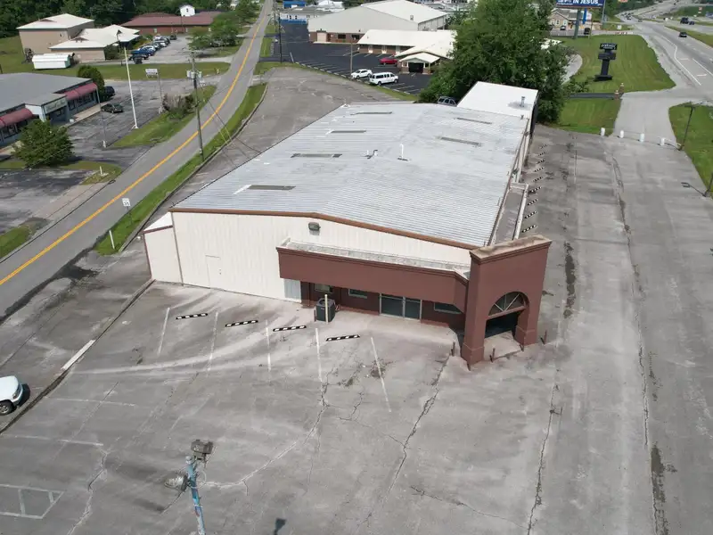 Versatile Commercial Property on Highway 25 N, Corbin with Showroom and Office Spaces