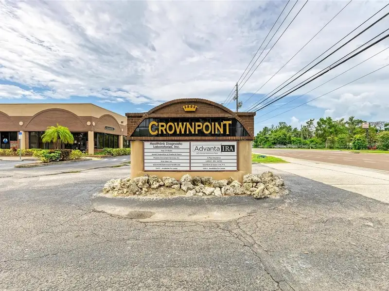 Professional Office Condo in Centrally Located Largo, 1830 Sq.ft with 7 Private Offices
