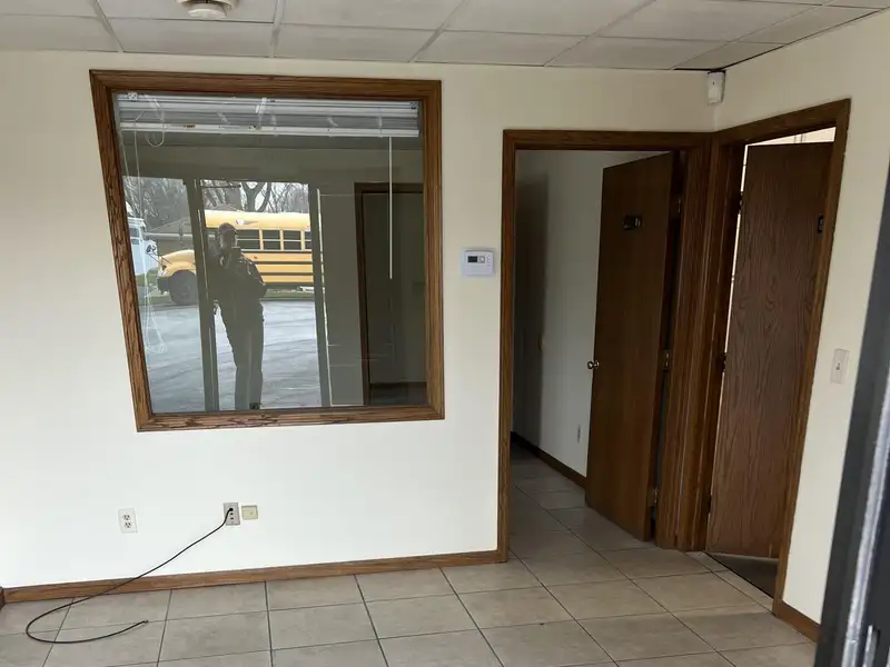 Industrial Flex Space for Lease with Overhead Door and Gated Parking