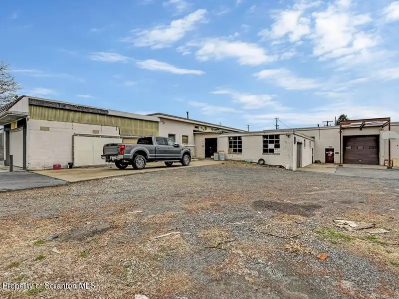 Mixed-use Building with Retail Space and Parking for Sale in Prime Location