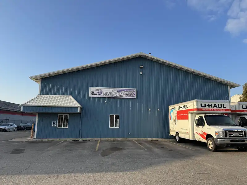 Versatile Warehouse Property in High-visibility Crown Point Location, 4,800 Sf on 0.87 Acres
