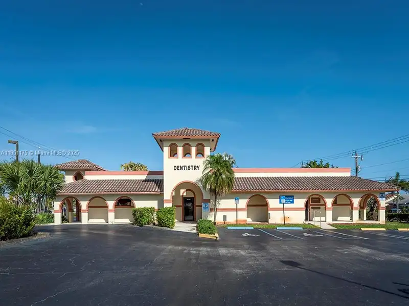 Fully Built-out Dental Offices for Sale on Boynton Beach Blvd, I-95 Access