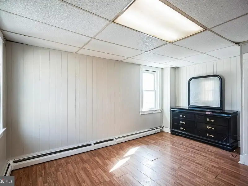 Fully Occupied Mixed-use Multi-family with Commercial Units and Apartments in Prime Location