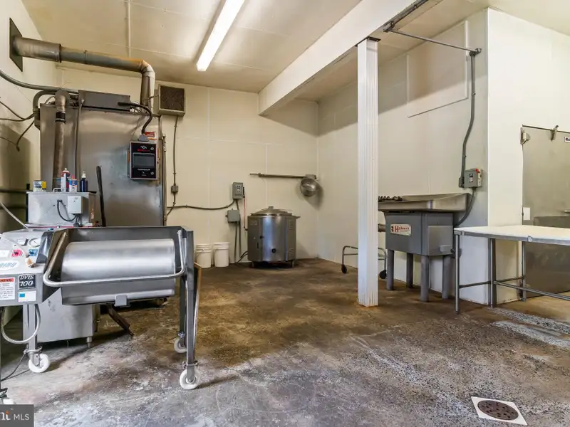Established Meat Market and Processing Facility on 7 Acres Near Raystown Lake