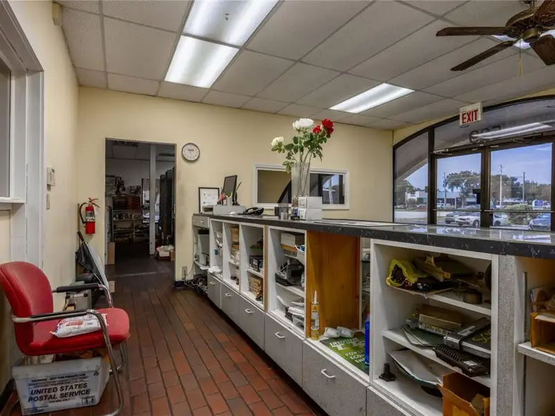 Prime Automotive Facility on Us 17/92 in Longwood, Fl - 9,700 Sq Ft