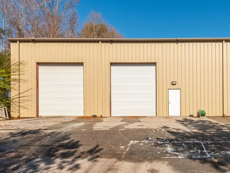 Professional Office Space for Lease in Fayetteville with Three Private Offices