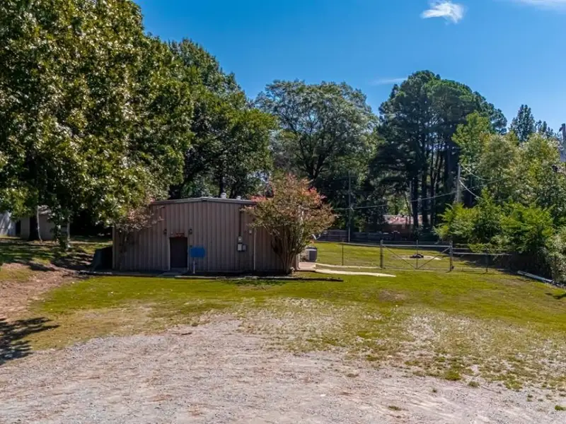 Office Space with Meeting Area, Kitchen, and Security Features in Convenient Location