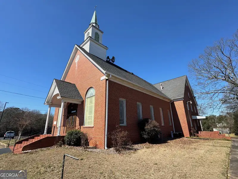 Versatile Church Campus with Four Buildings on 4.68 Acres in Mcdonough
