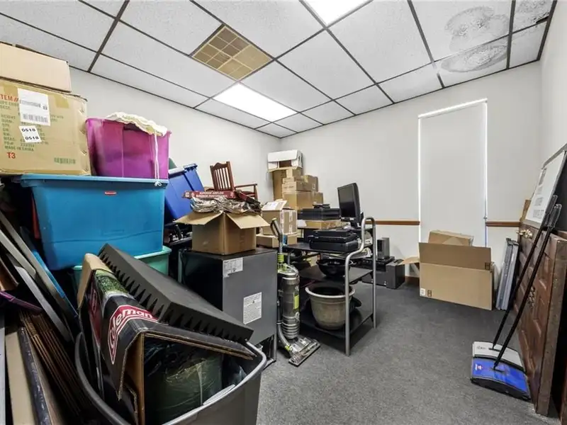 Versatile Commercial Building in Prime Location