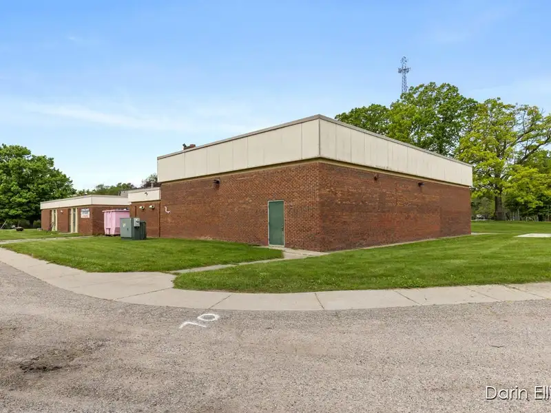 Versatile 15,000+ Sq Ft Mixed-use Building with Apartments and Office Spaces
