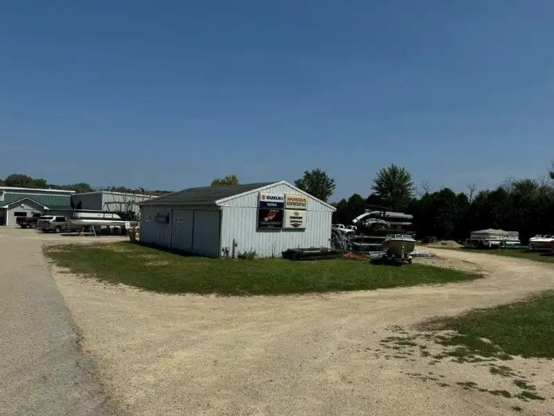 Premier Full-service Marina with 95 Slips on Rock River, Direct Lake Access