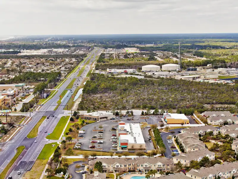 Retail/showroom Space for Lease in Nautilus Station, Panama City Beach
